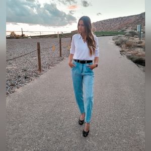 Amazon 3/4 sleeve White Collared Top